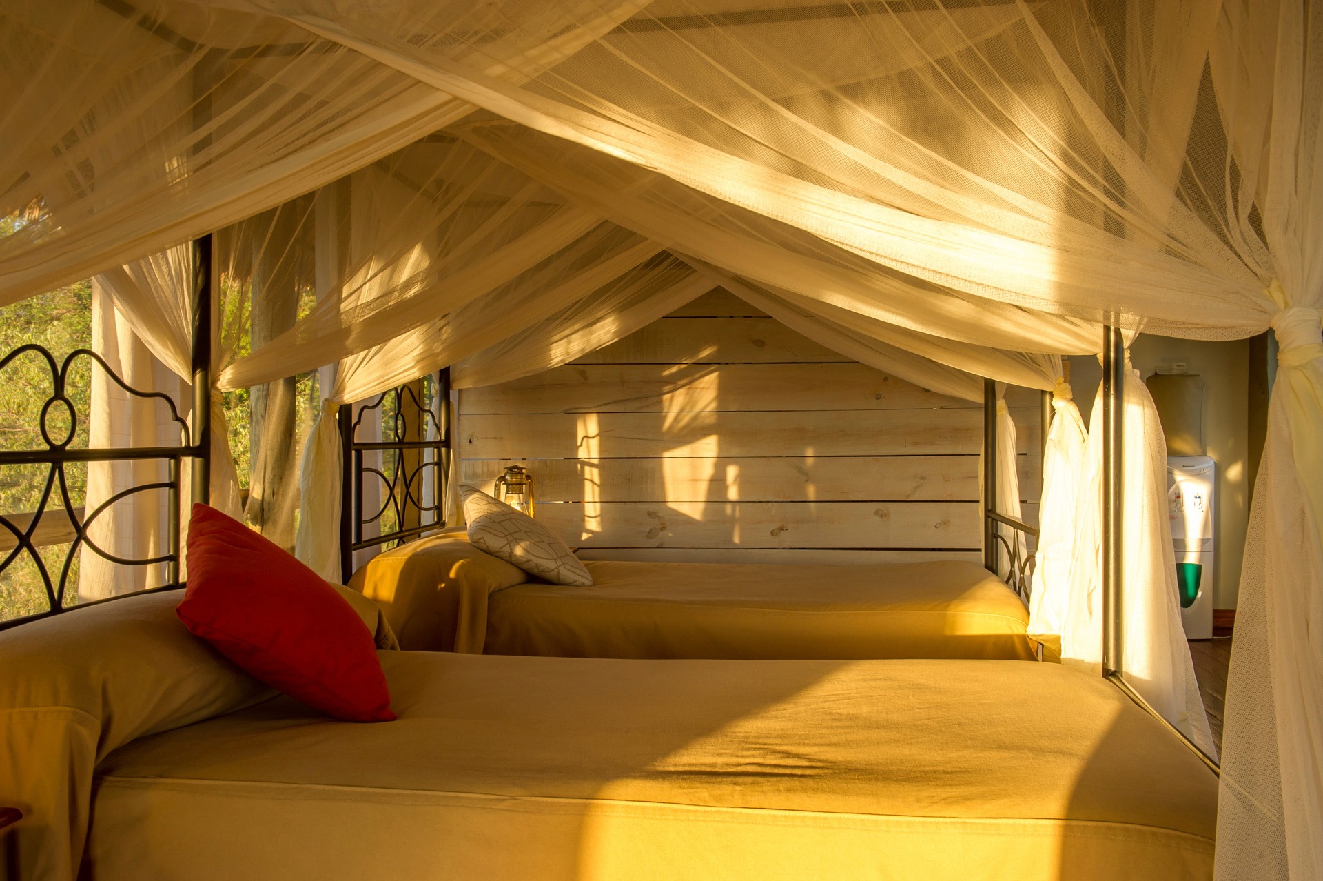 Burunge Tented Lodge — image 4