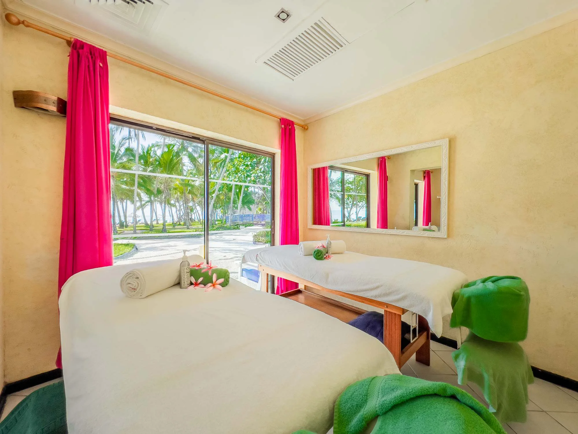 Diani Reef Beach Resort & Spa