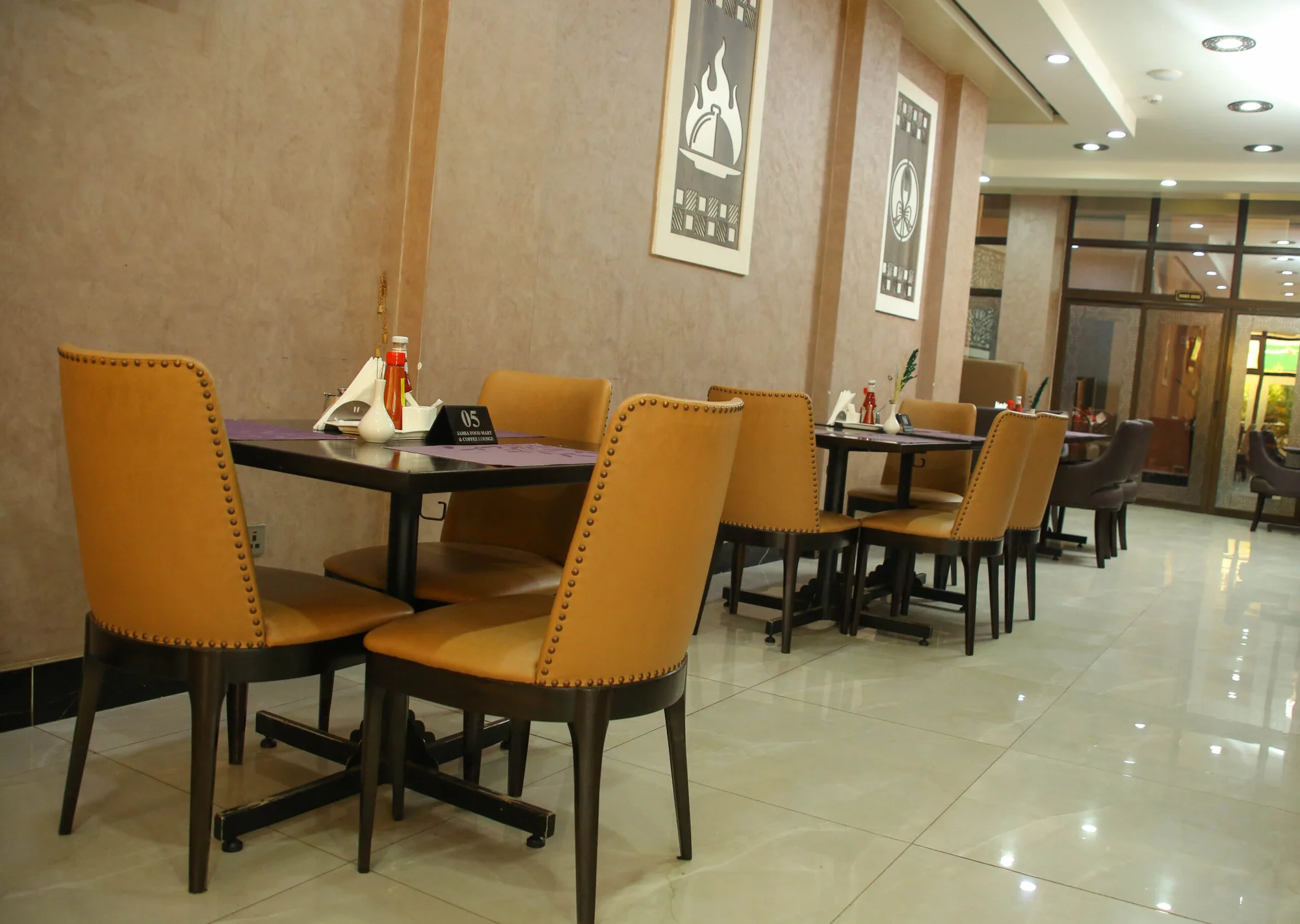 Eagle Palace Hotel — image 4
