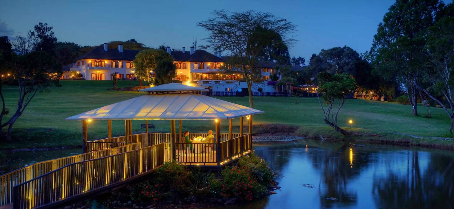 Fairmont Mount Kenya Safari Club — image 2