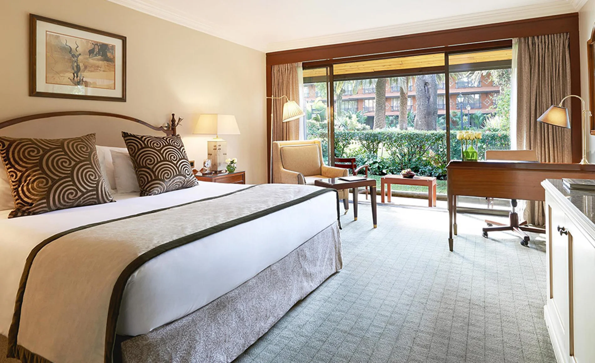 Fairmont The Norfolk — image 4