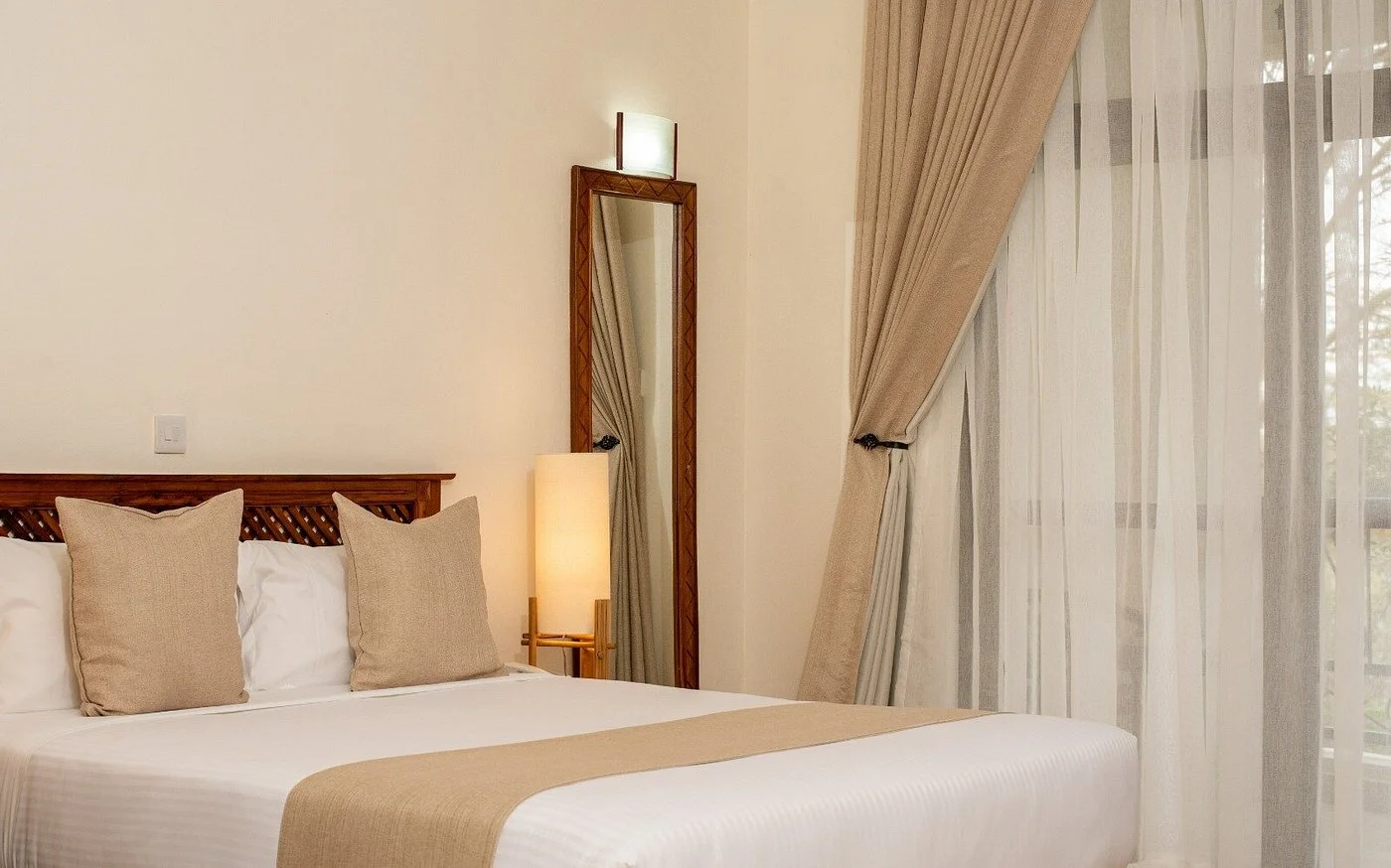 Forest Hill Hotel — image 3
