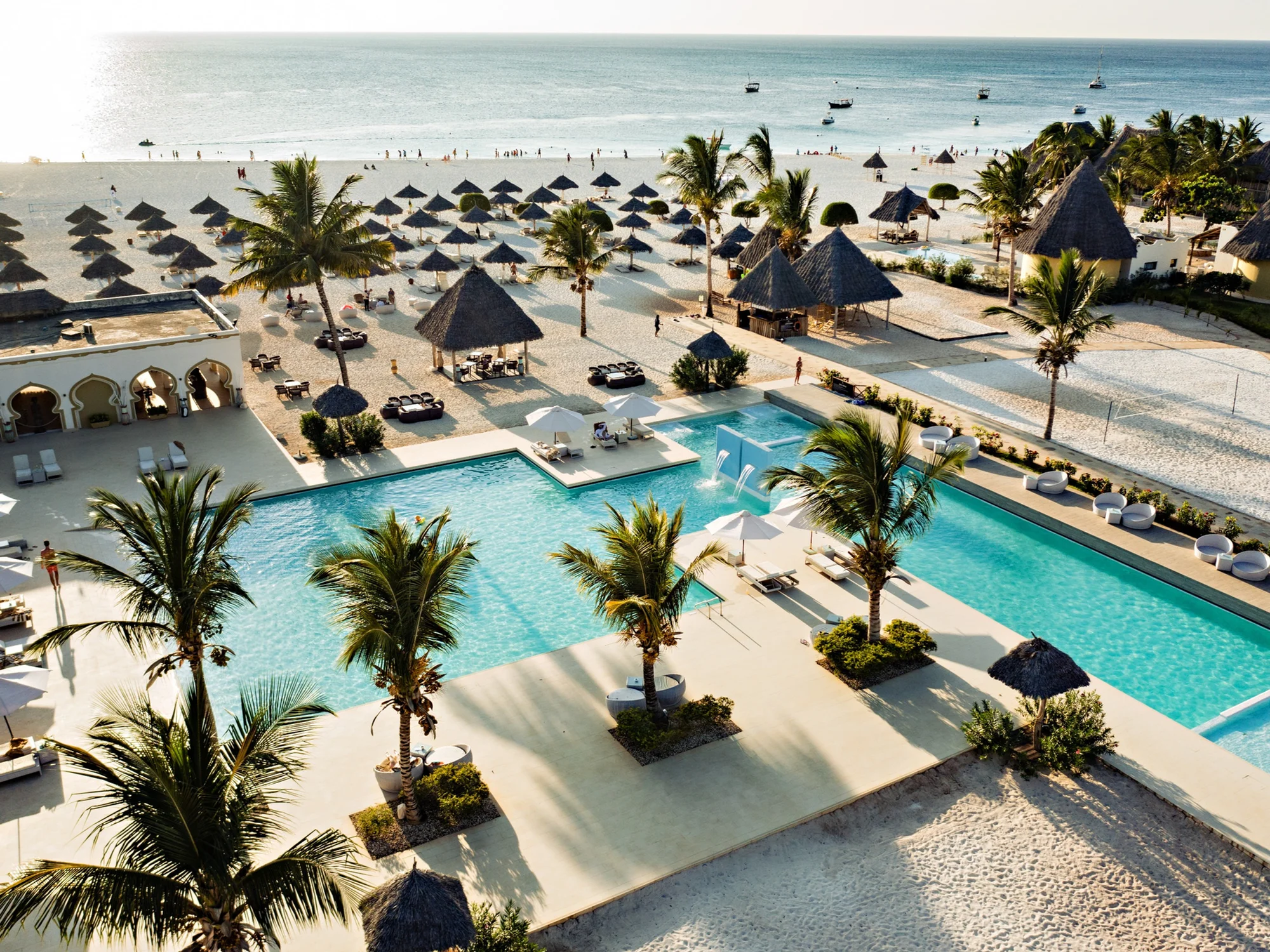 Gold Zanzibar Beach House & Spa — image 2