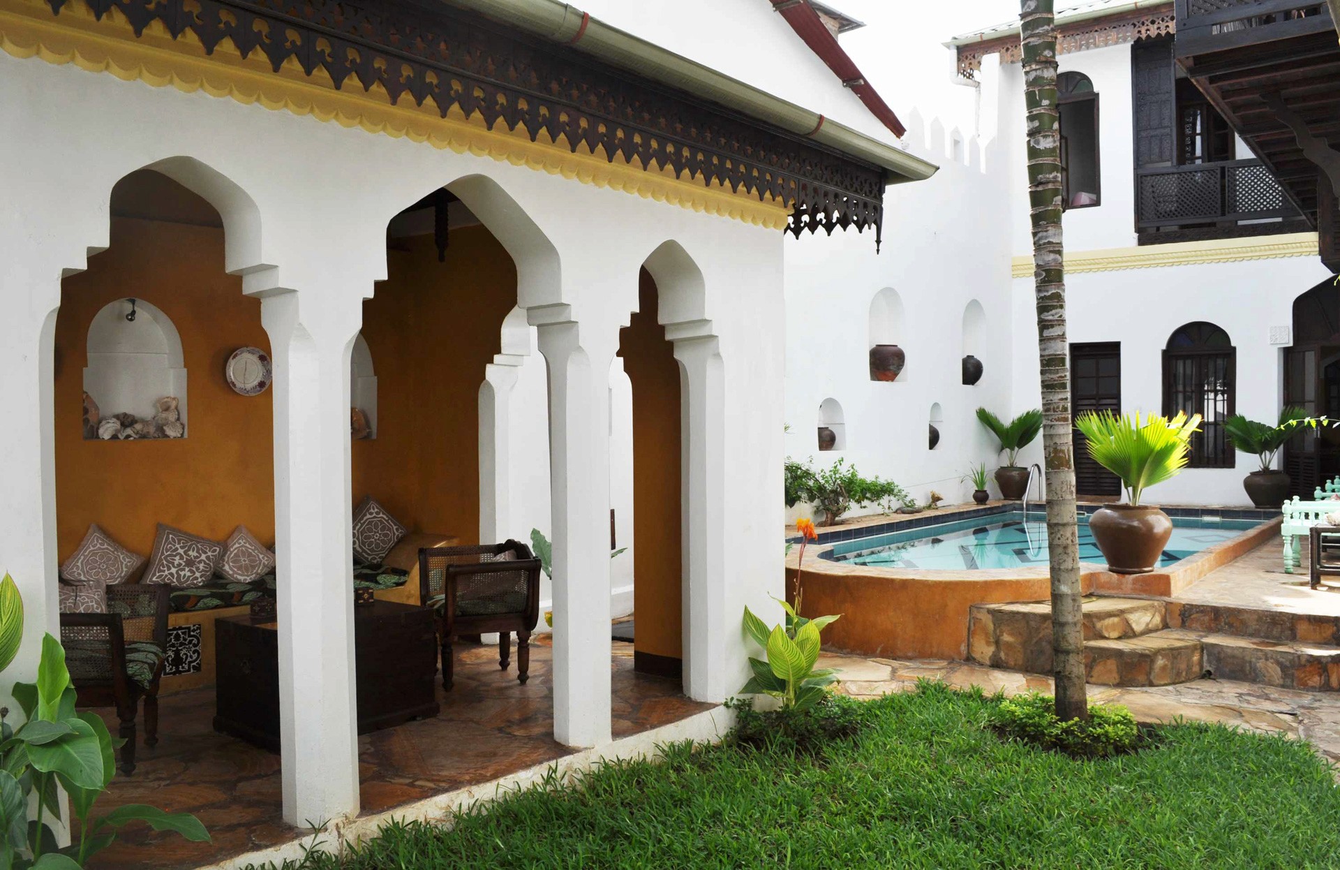 Kholle House — image 4