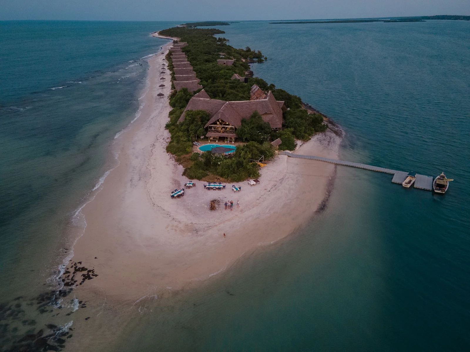 Lazy Lagoon Island Lodge