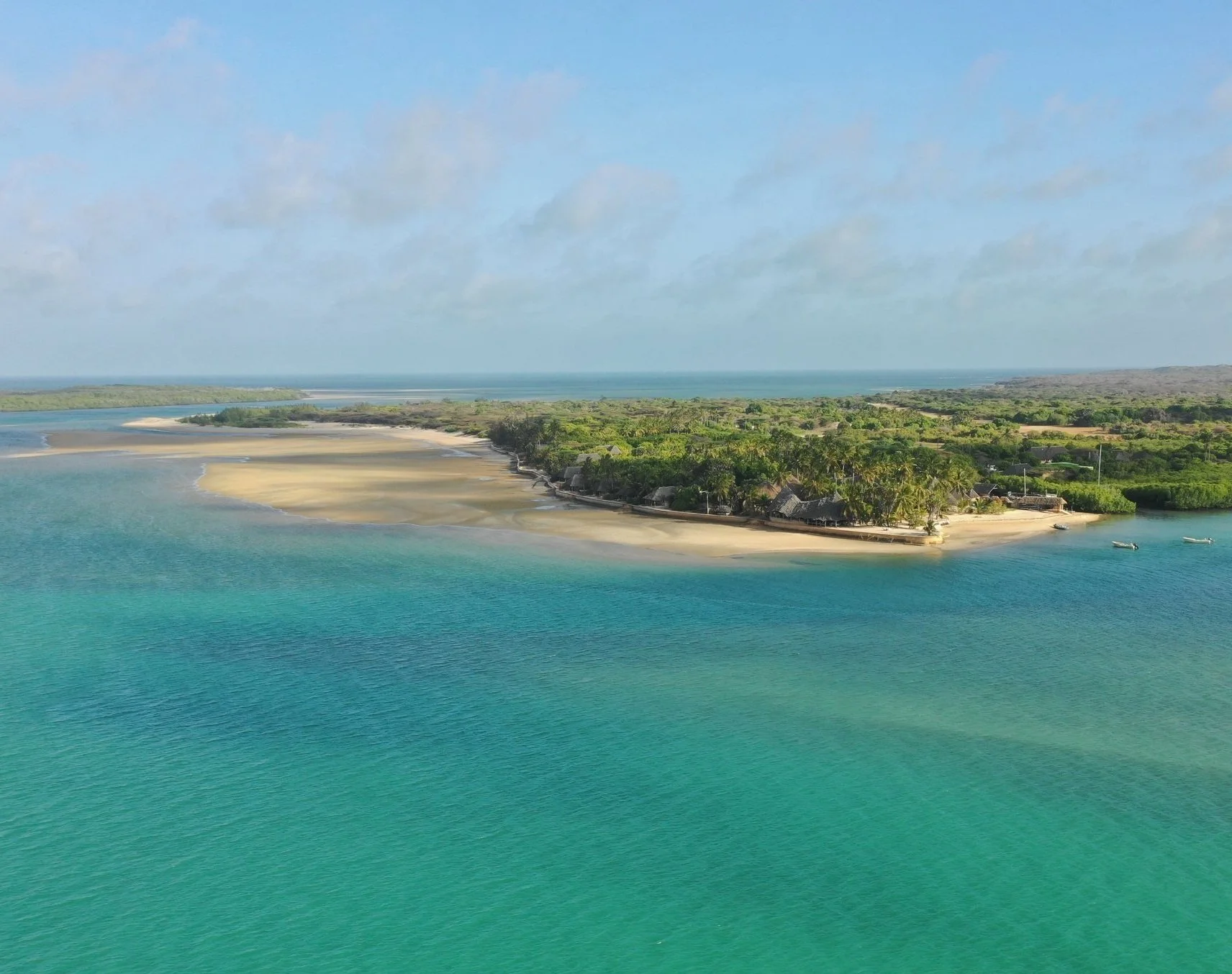 Manda Bay Lodge — image 2