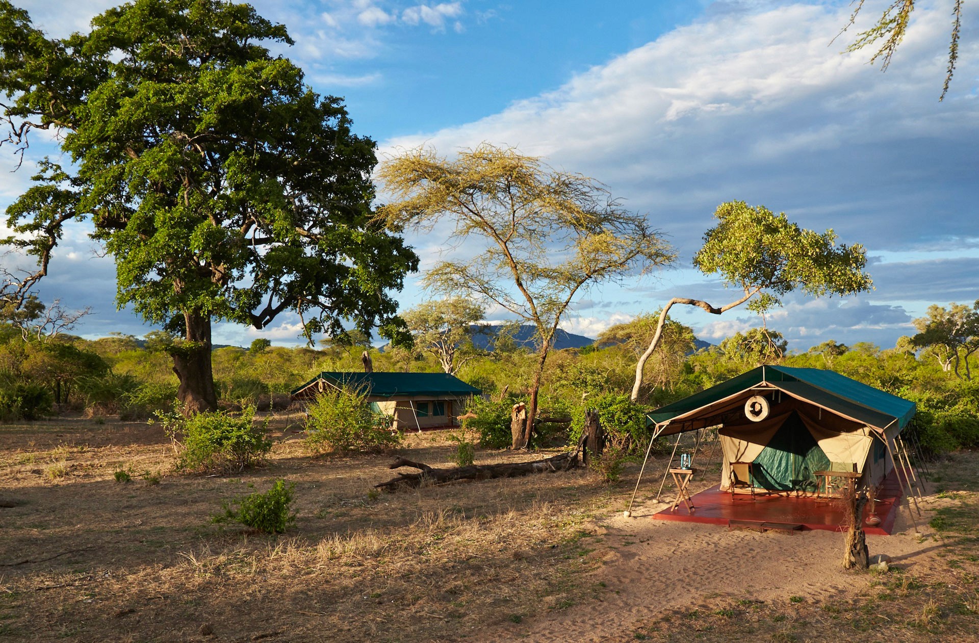 Mdonya Old River Camp — Ruaha National Park
