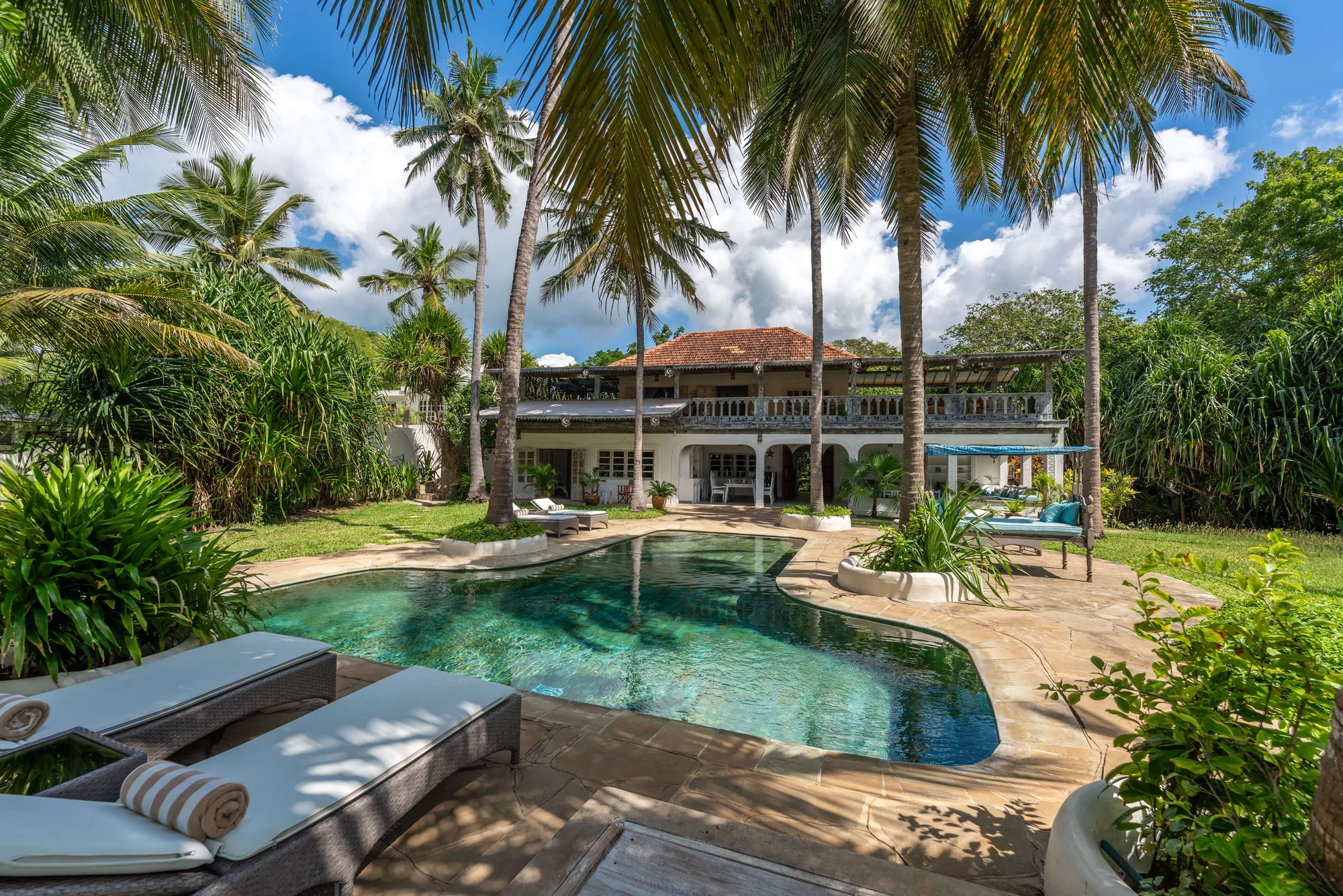 Nomad Beach Resort