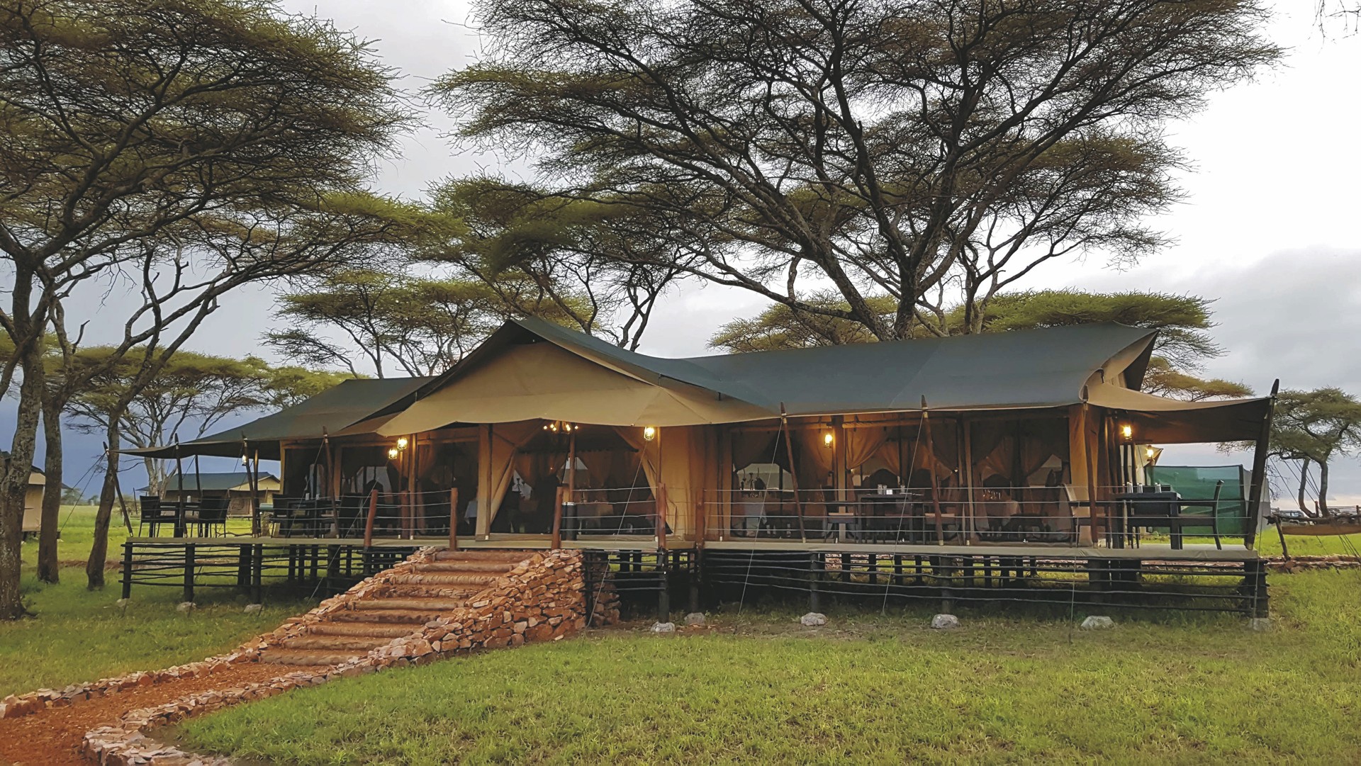 Ole Serai Luxury Camp — Turner Springs
