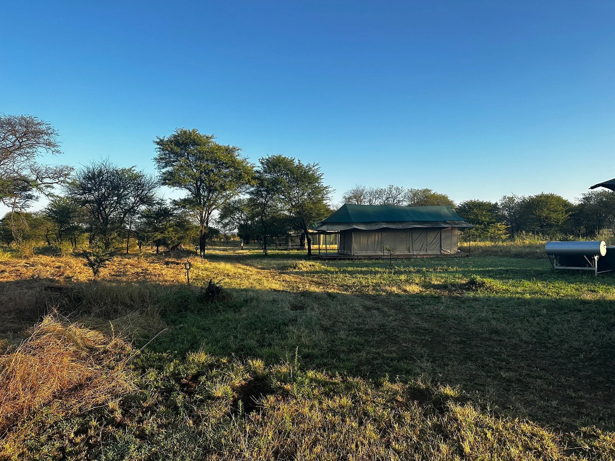 Osinon Camps and Lodges — image 2