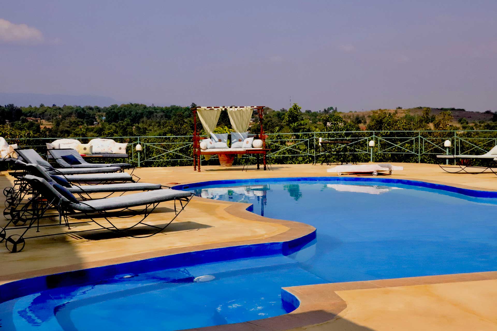 Pink Flamingo Boutique Hotel — image 3