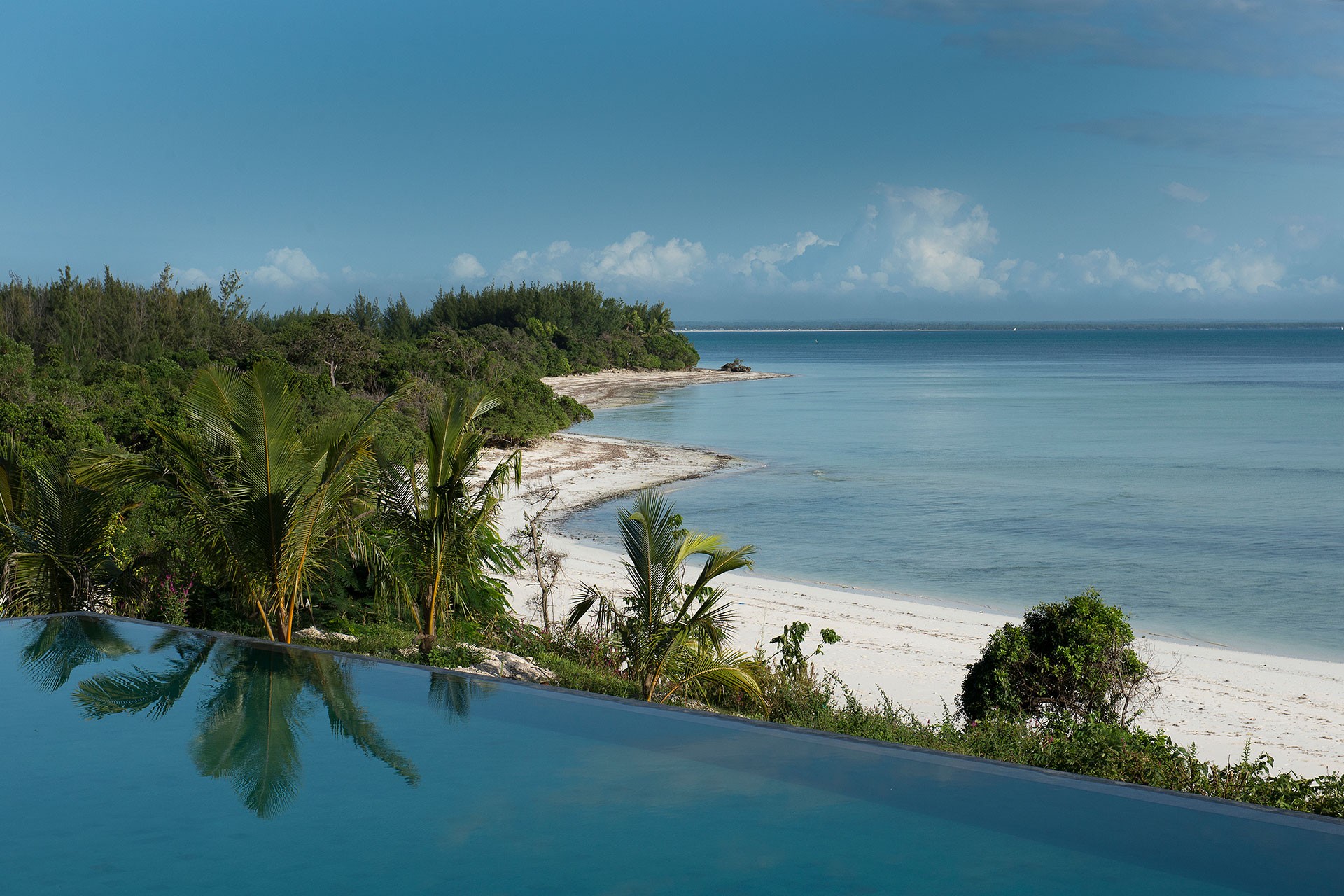 Qambani Luxury Resort — image 2