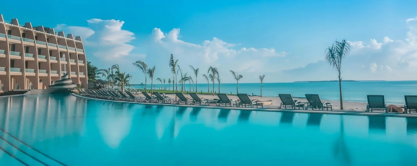 Ramada Encore Dar es Salaam — image 2