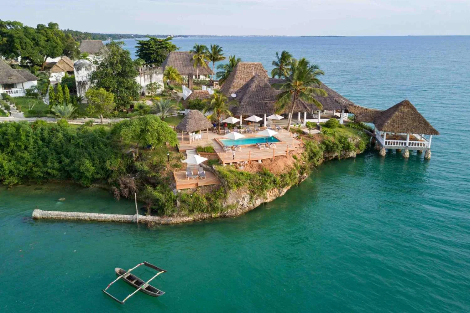 Red Monkey Lodge — image 3