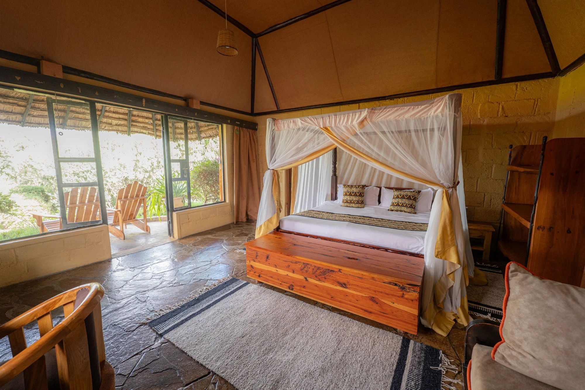 Rhino Watch Safari Lodge — image 3