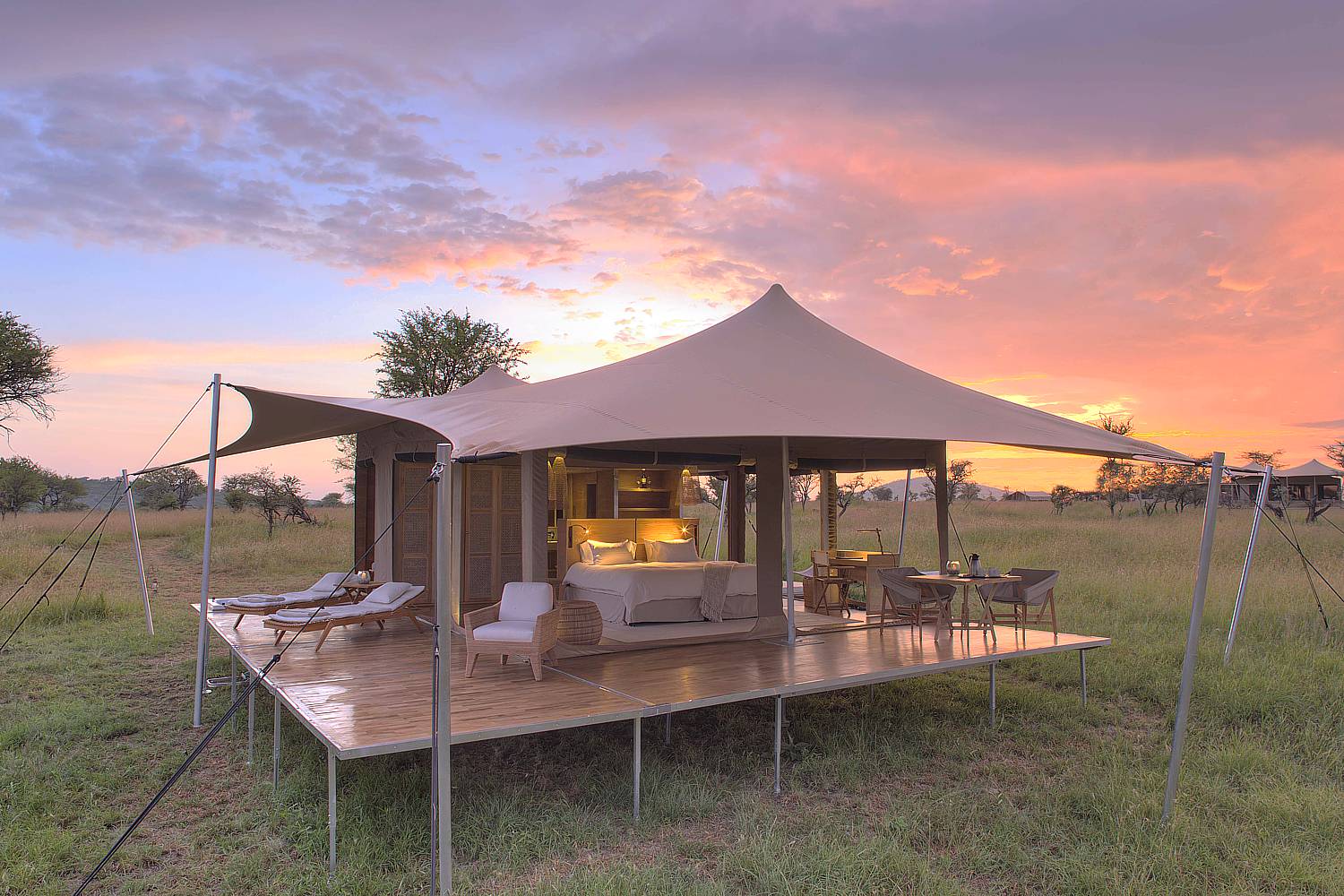Roving Bushtops Camp Ndutu