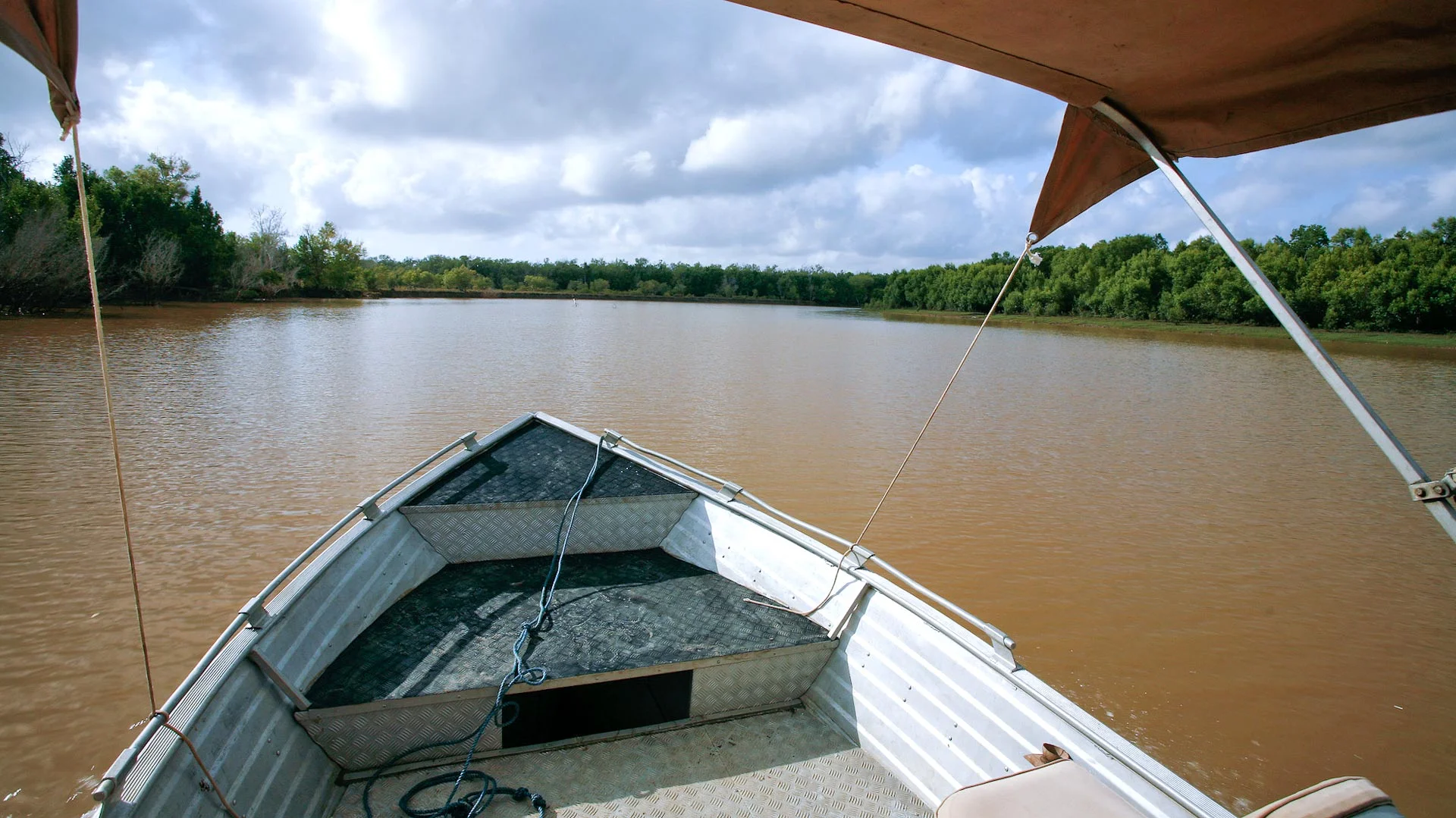 Saadani River Lodge — image 2