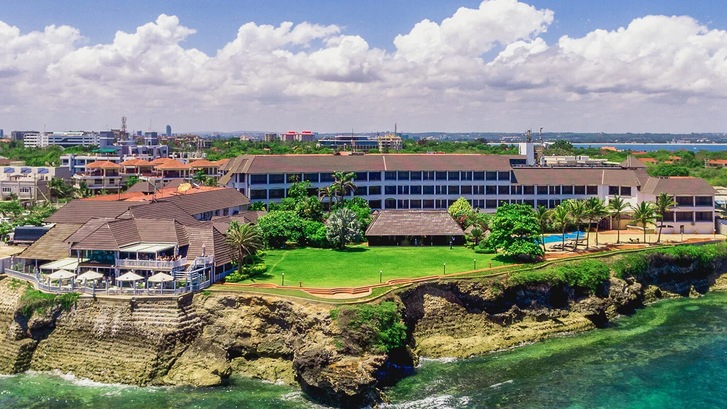 Sea Cliff Hotel — image 2