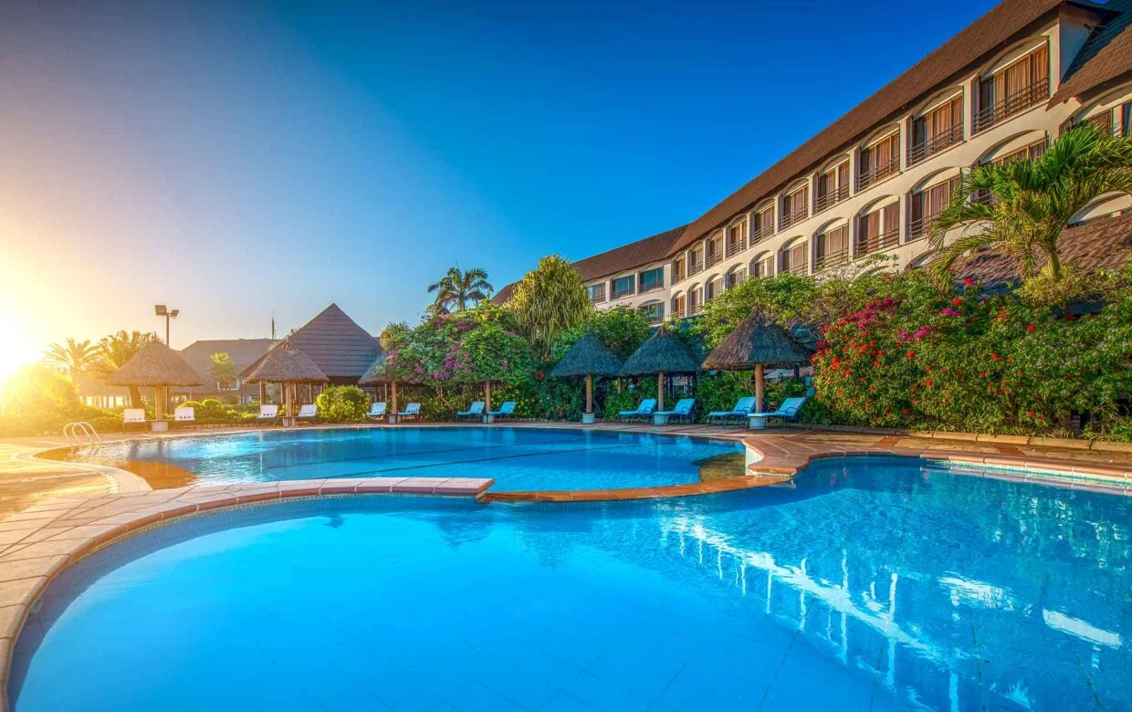 Sea Cliff Hotel — image 3