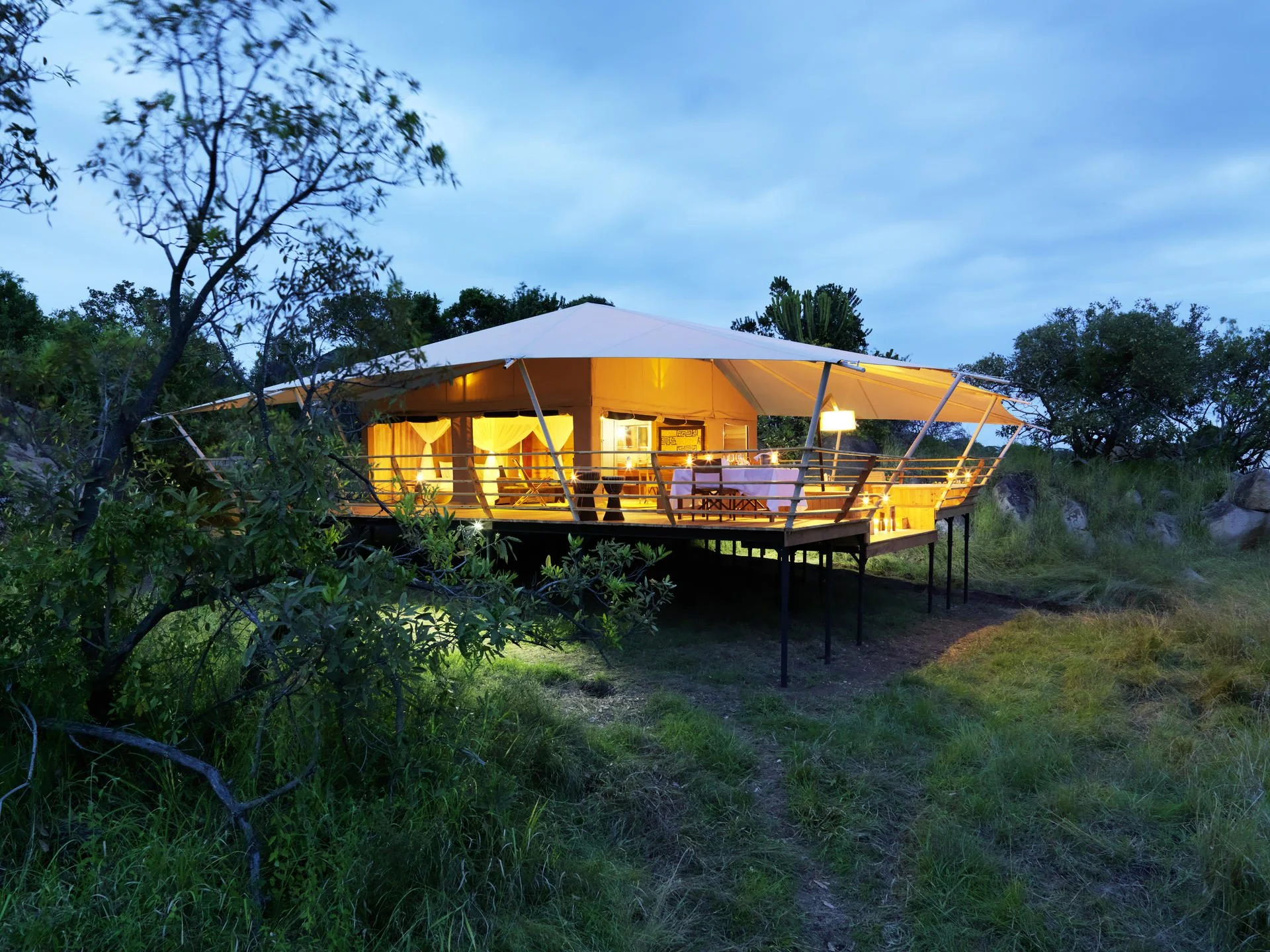 Serengeti Bushtops Camp — image 2