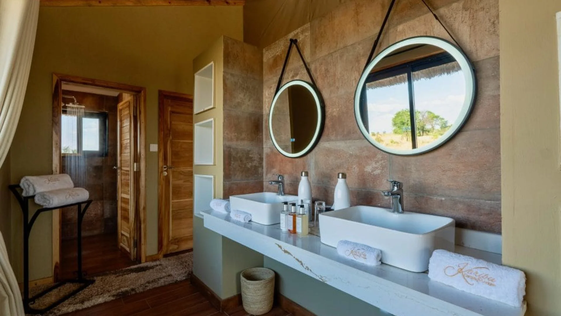 Serengeti Mara River Camp — image 3