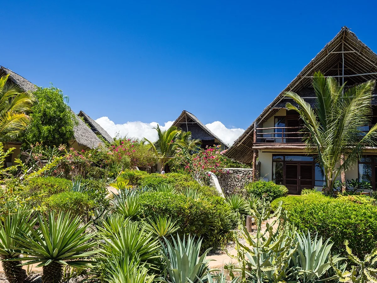 Sunshine Marine Lodge — image 4