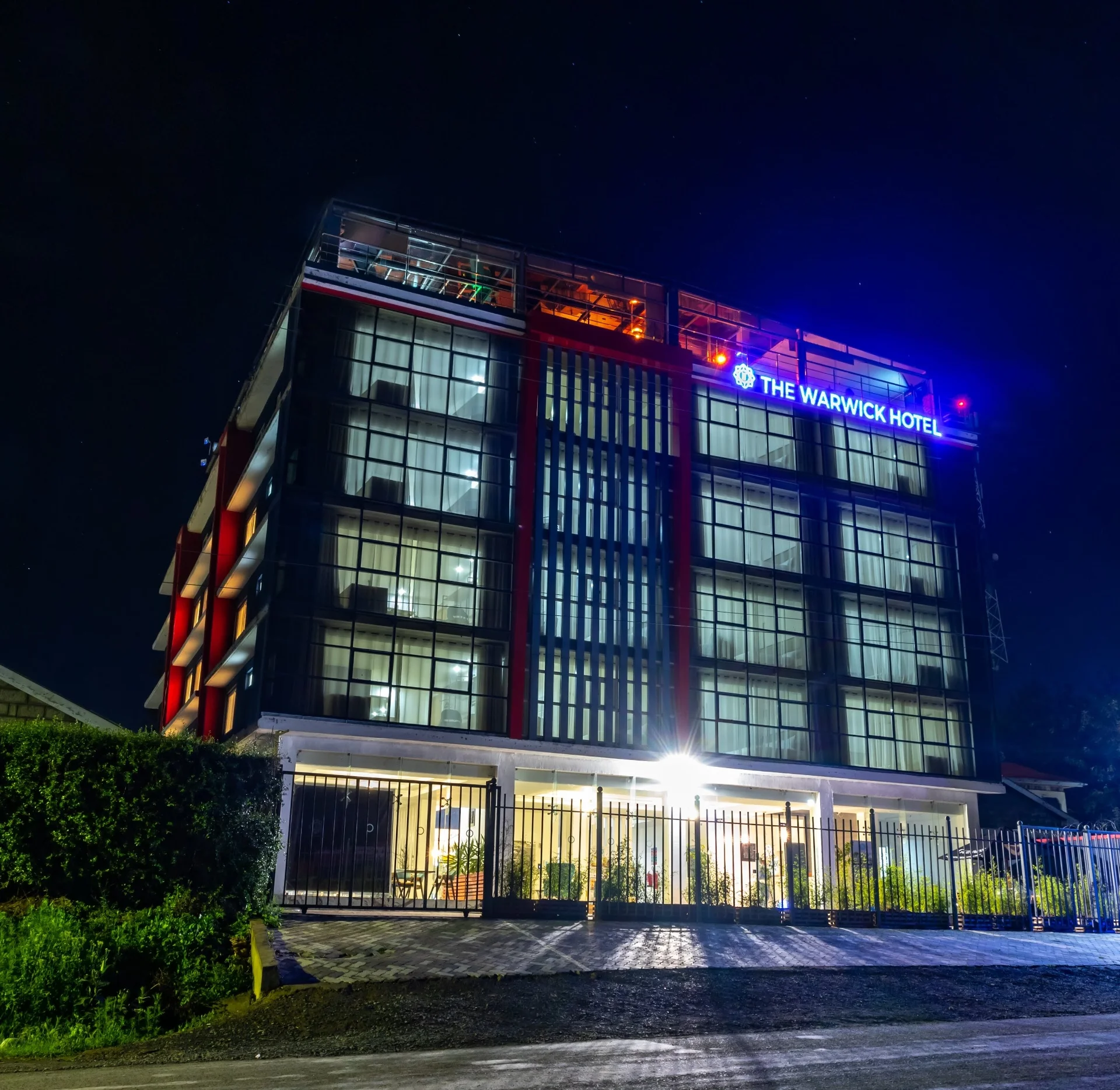 The Warwick Hotel — image 2