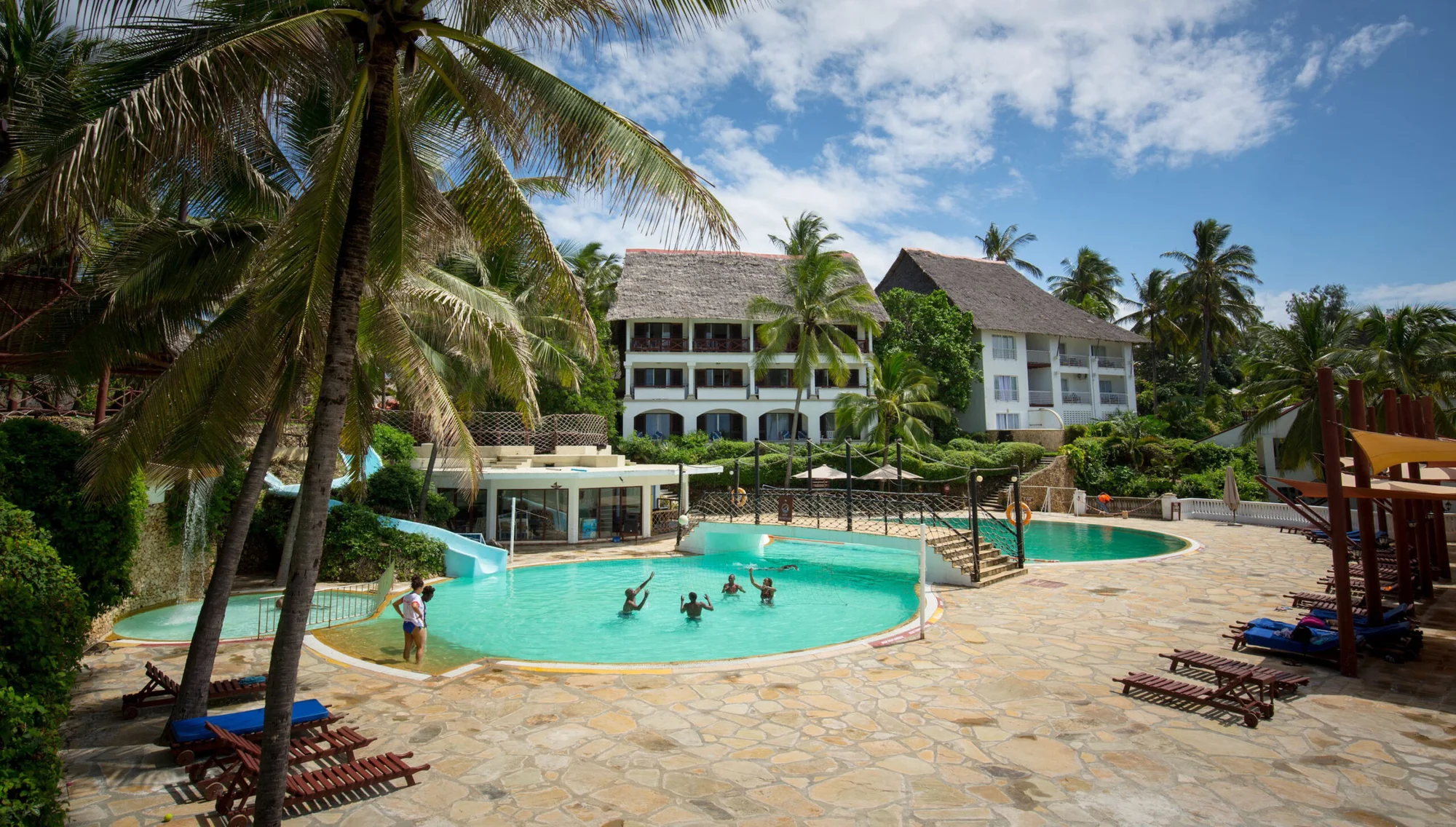 Voyager Beach Resort