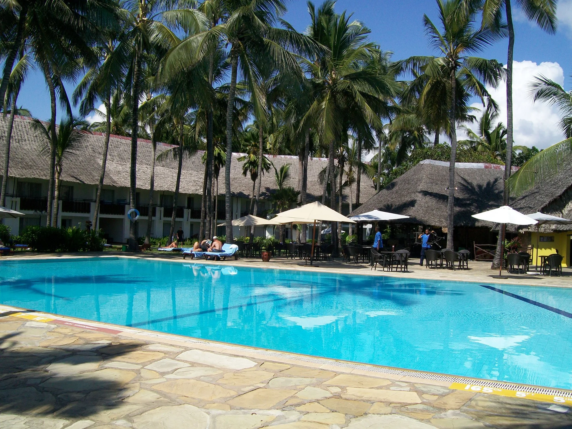 Voyager Beach Resort — image 4
