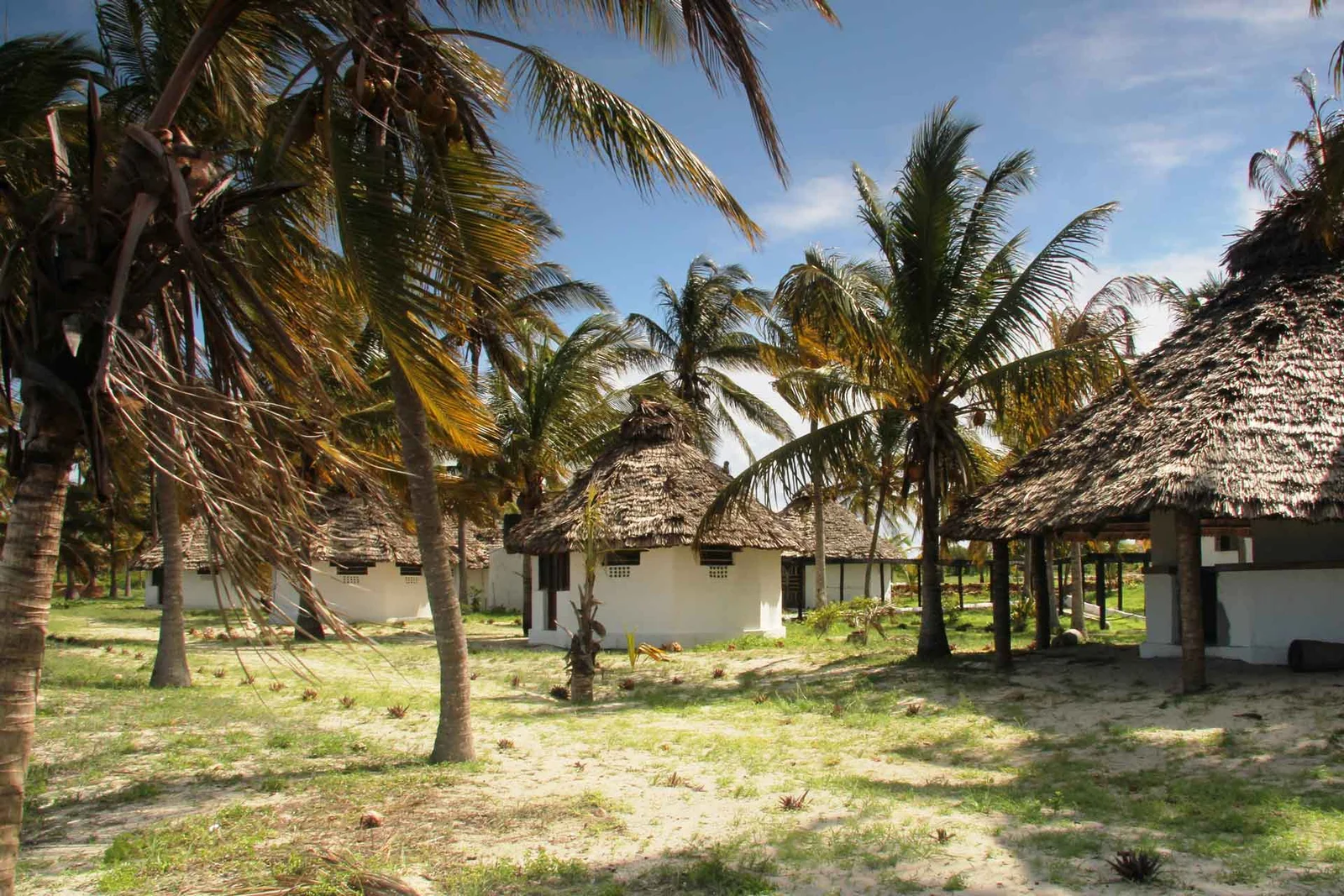 Struttura fronte mare di Kilwa Ruins Lodge affacciata sul canale