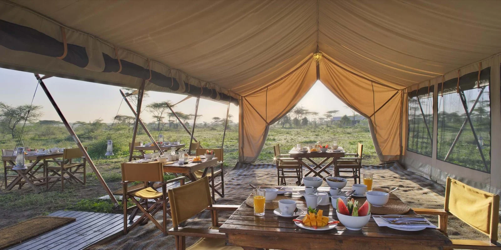 Klassisches mobiles Safarizelt im nördlichen Serengeti