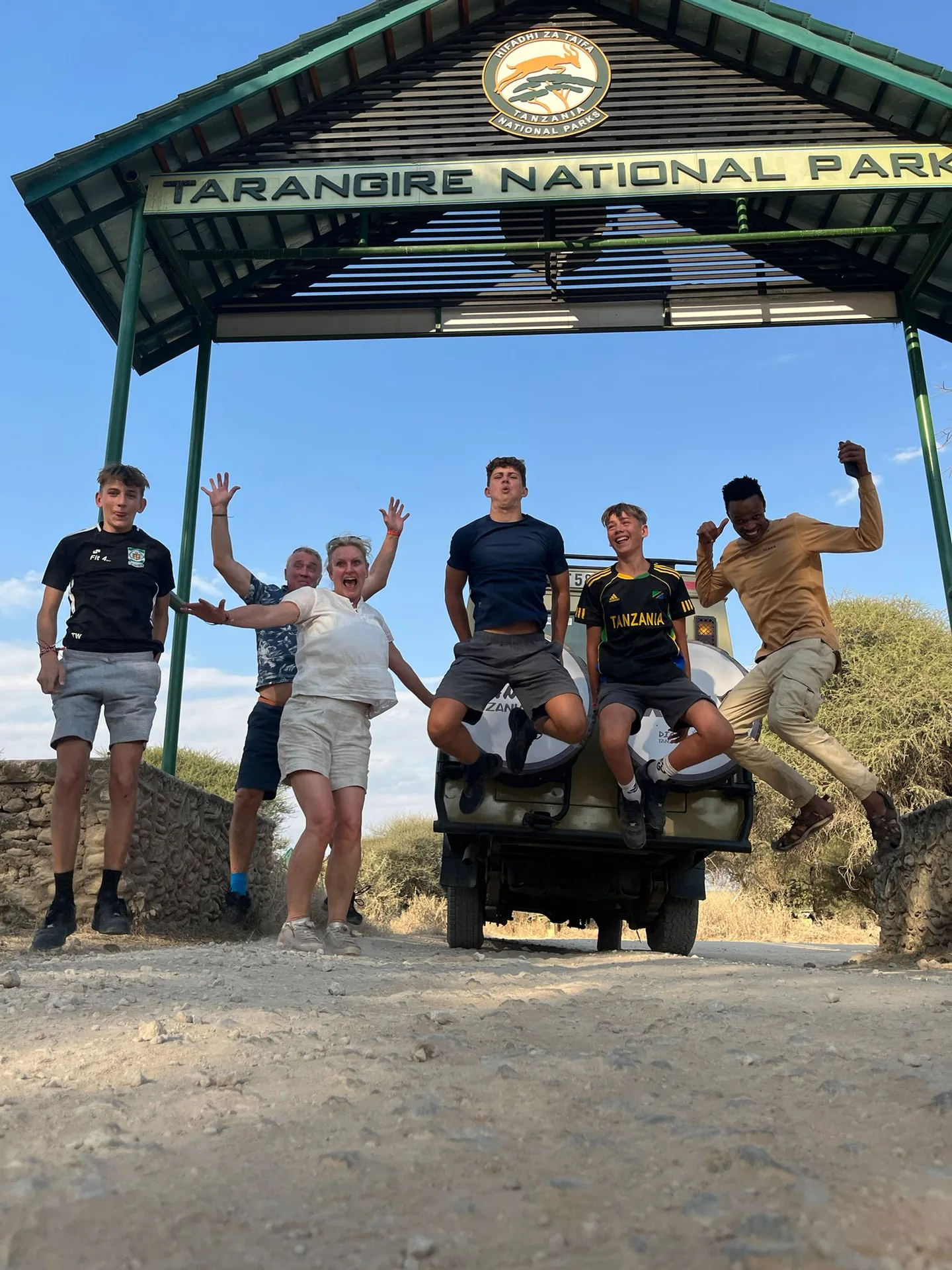 Diana Tanzania Safaris — image 3